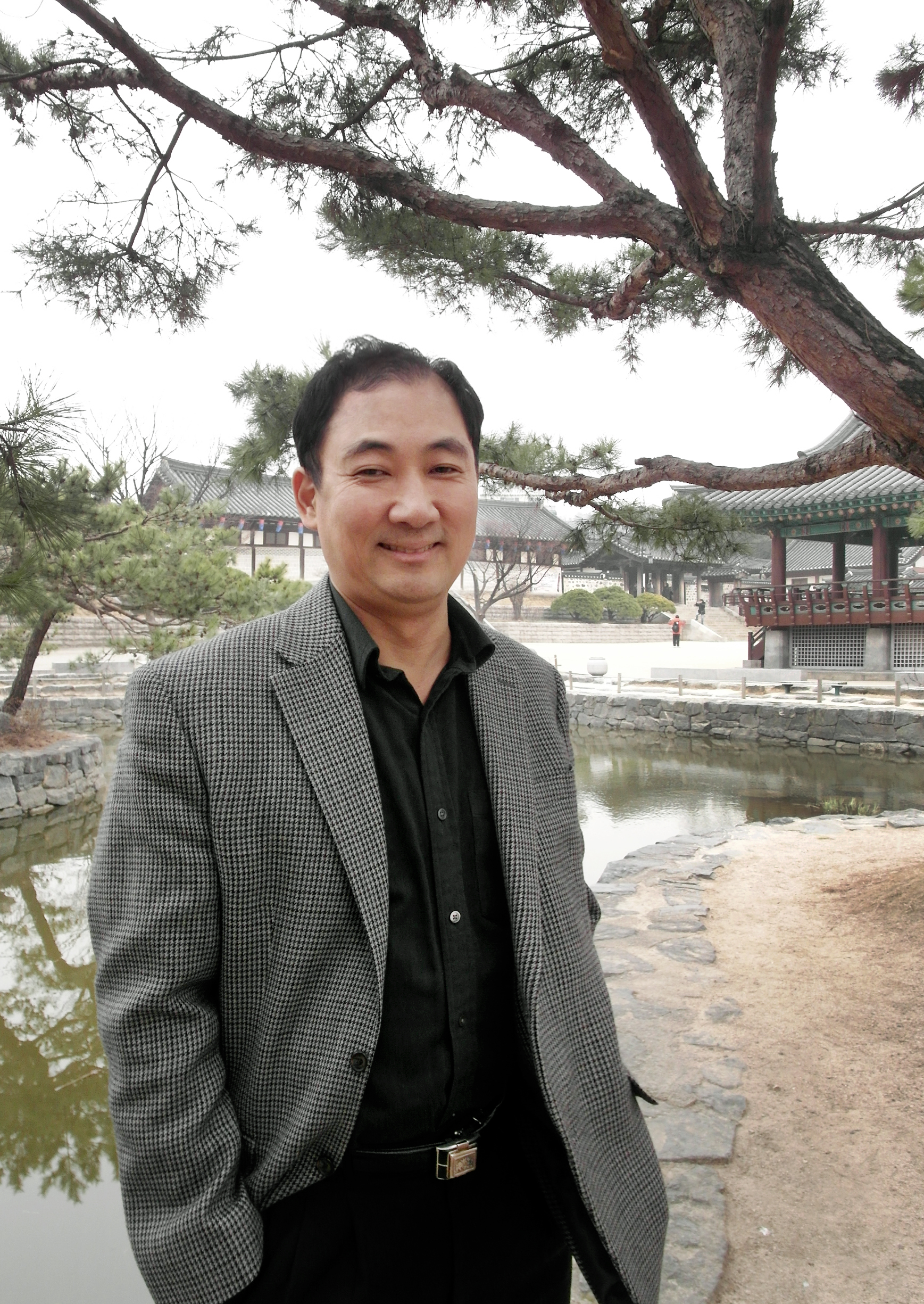 Professor Jeong In Han